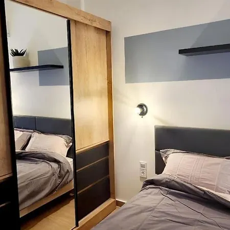 Exarchia Urban Groove Apartment Athens